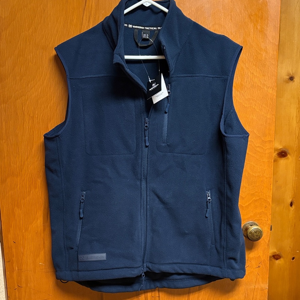 Men's Navy Fleece Vest with Full Zip